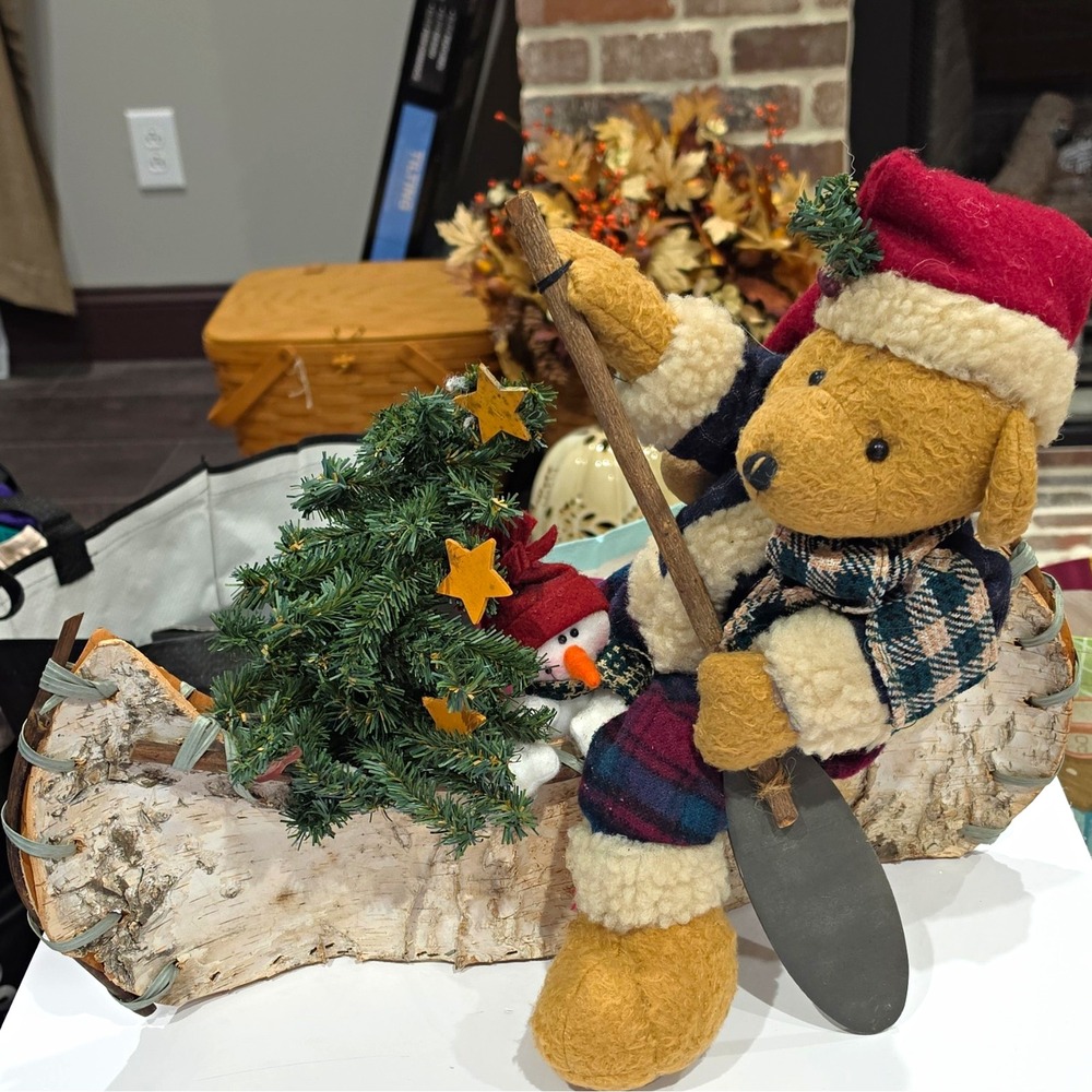 Christmas Bear & Snowman Figurine Birch Bark Canoe Tree Plaid 3D Effect New